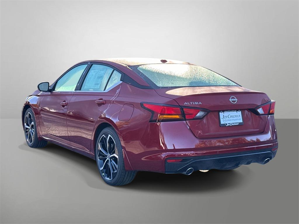 new 2025 Nissan Altima car, priced at $29,905
