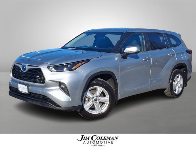 used 2023 Toyota Highlander Hybrid car, priced at $38,900