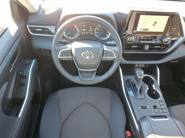 used 2023 Toyota Highlander Hybrid car, priced at $38,900