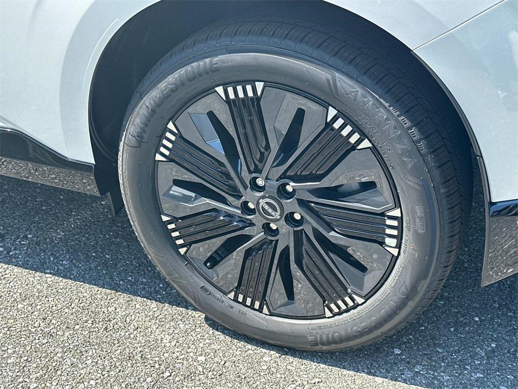 new 2025 Nissan Murano car, priced at $42,647