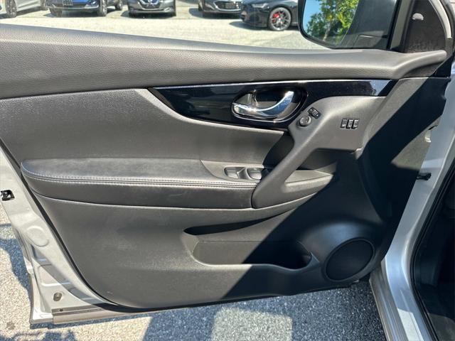 used 2021 Nissan Rogue Sport car, priced at $23,455