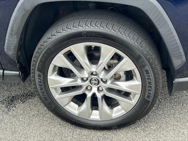 used 2019 Toyota RAV4 car, priced at $29,777