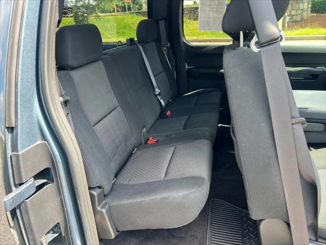 used 2010 Chevrolet Silverado 1500 car, priced at $15,990