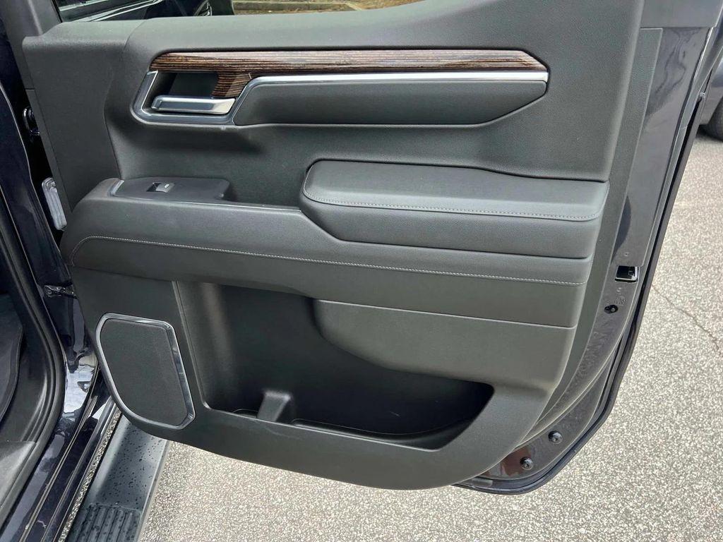 used 2022 GMC Sierra 1500 car, priced at $30,777