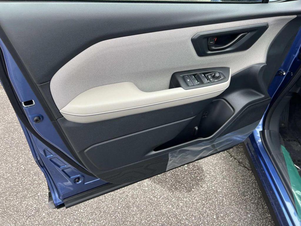 new 2026 Subaru Forester car, priced at $32,512