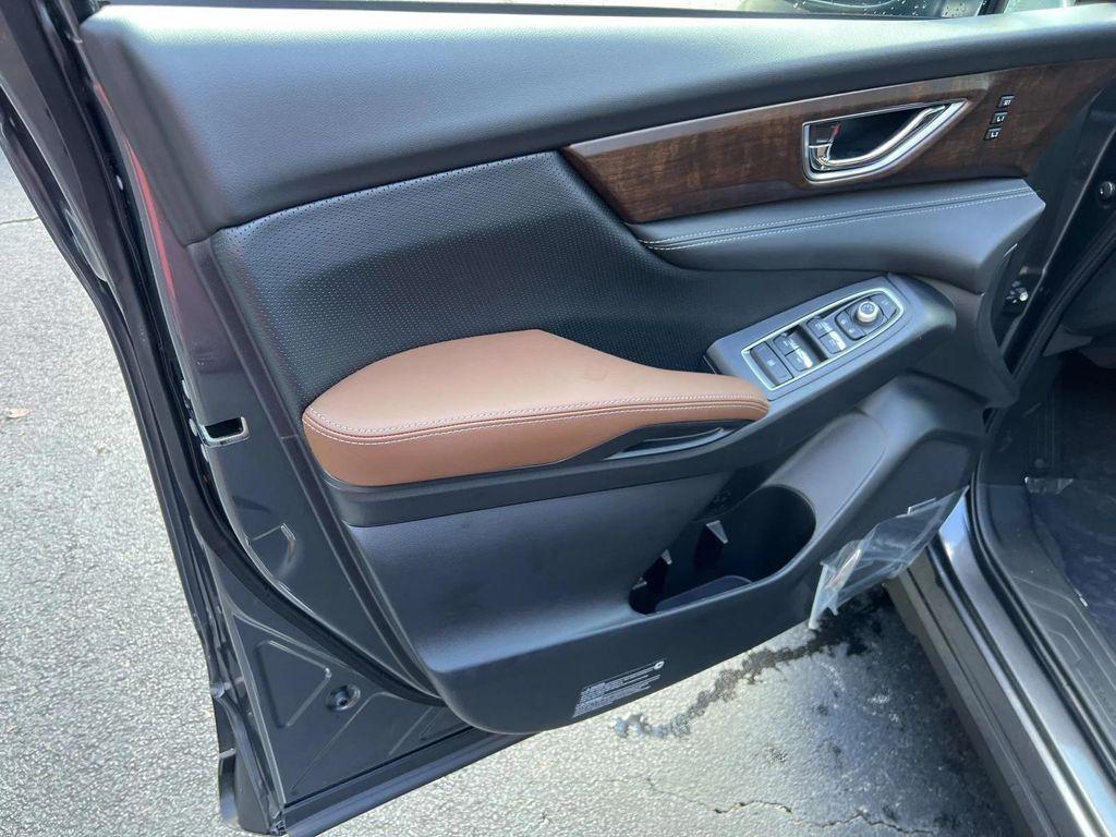 new 2025 Subaru Ascent car, priced at $53,728