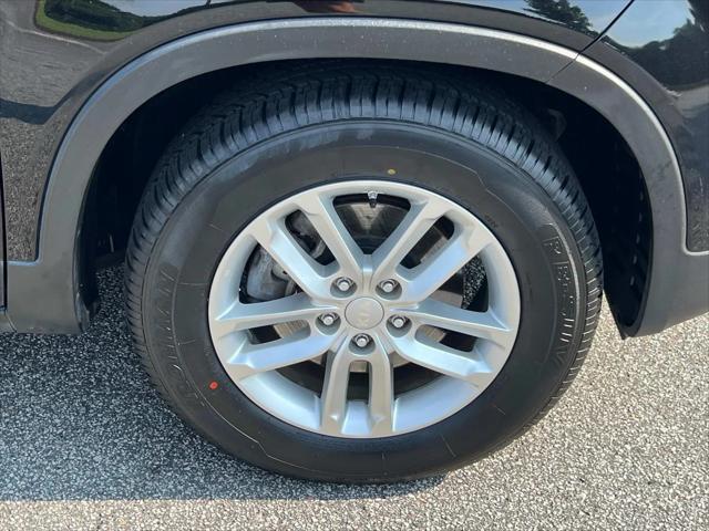 used 2014 Kia Sorento car, priced at $9,999