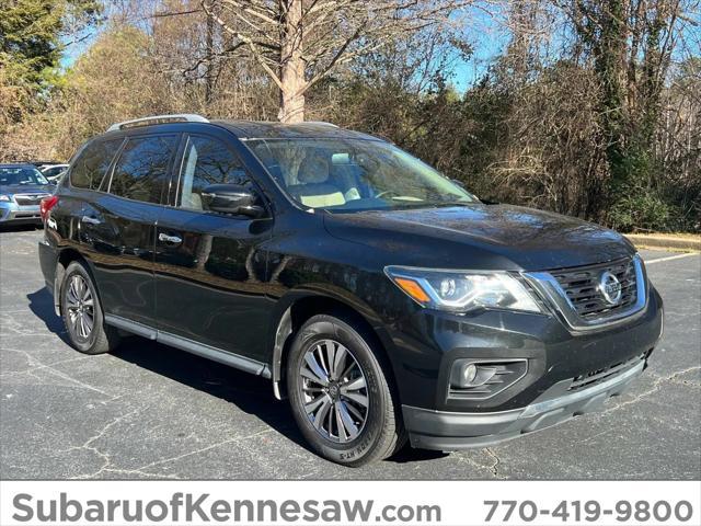 used 2020 Nissan Pathfinder car, priced at $16,777