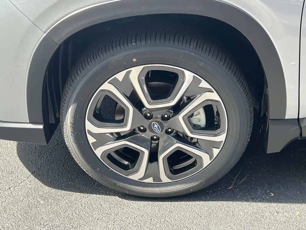 new 2025 Subaru Ascent car, priced at $50,448