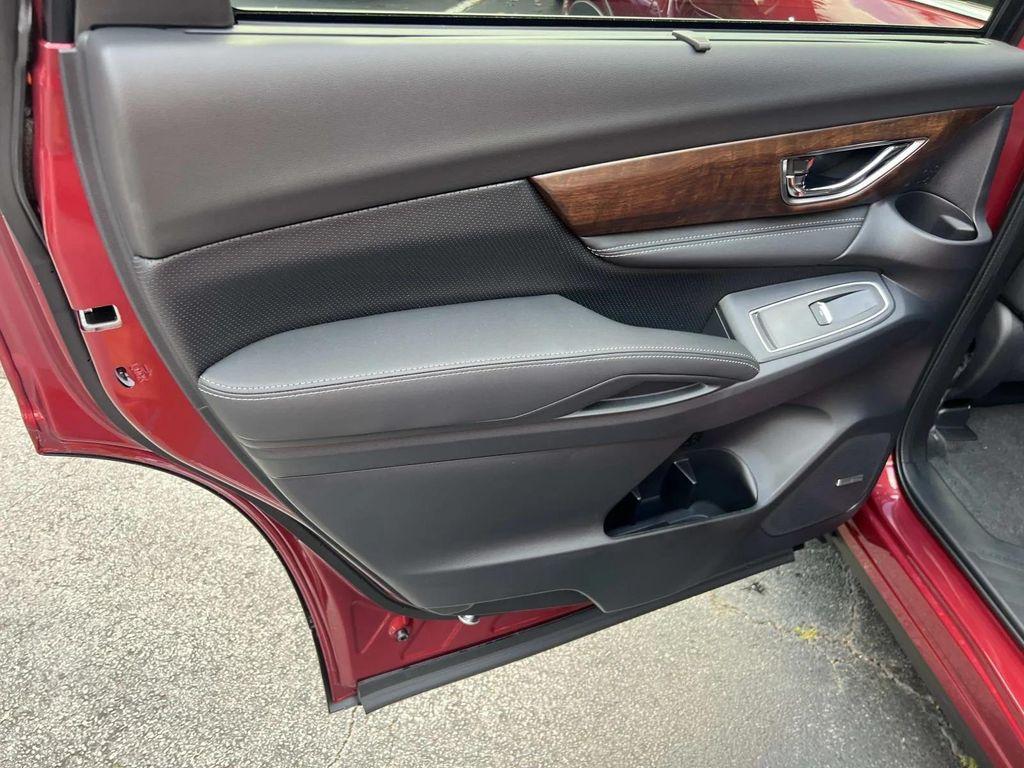 new 2025 Subaru Ascent car, priced at $53,728