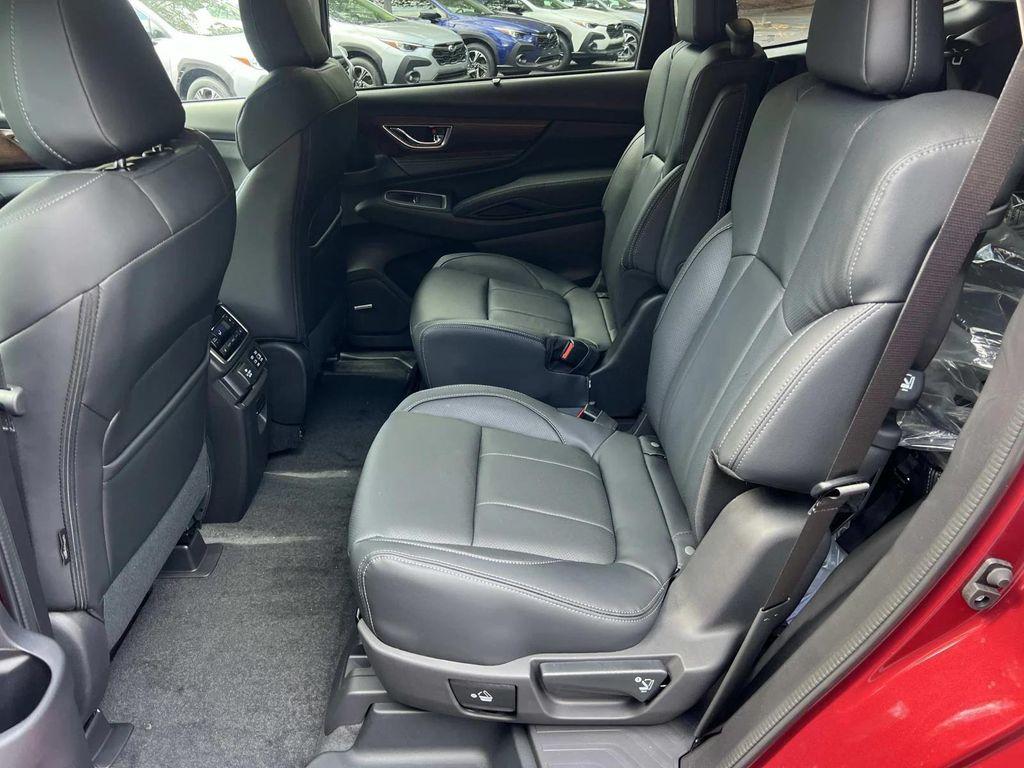 new 2025 Subaru Ascent car, priced at $53,728