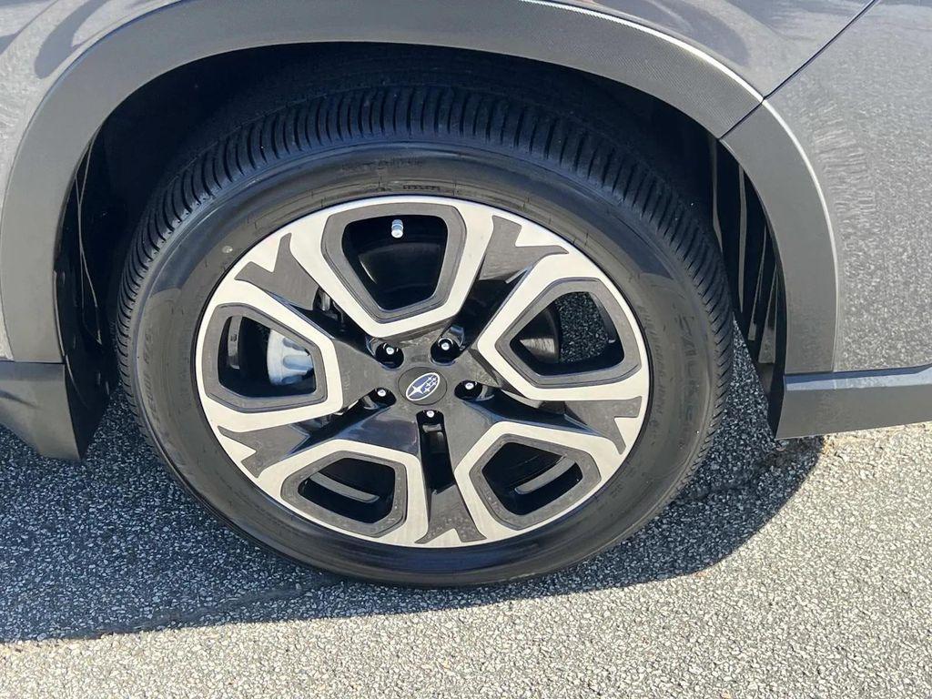 used 2025 Subaru Ascent car, priced at $43,777