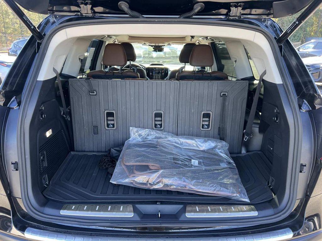 used 2025 Subaru Ascent car, priced at $48,991