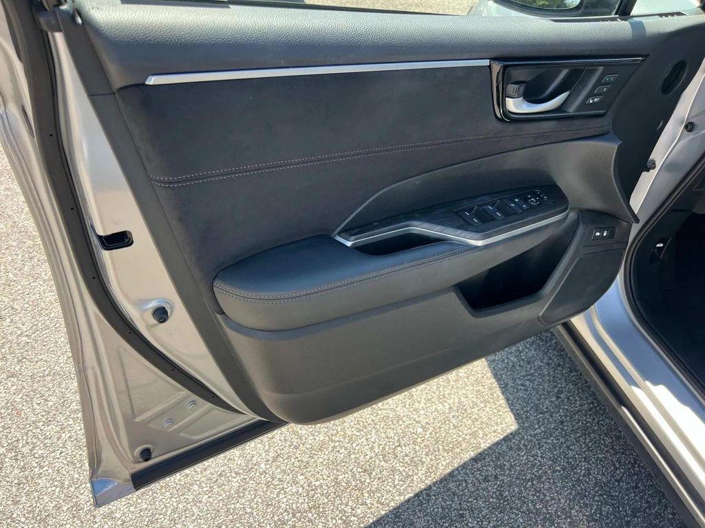 used 2018 Honda Clarity Plug-In Hybrid car, priced at $19,992