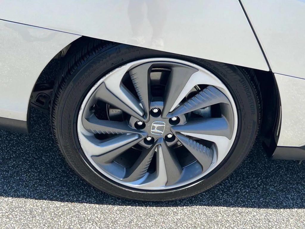 used 2018 Honda Clarity Plug-In Hybrid car, priced at $19,992