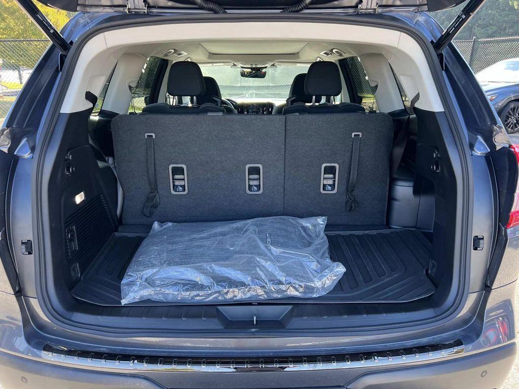 used 2025 Subaru Ascent car, priced at $42,777