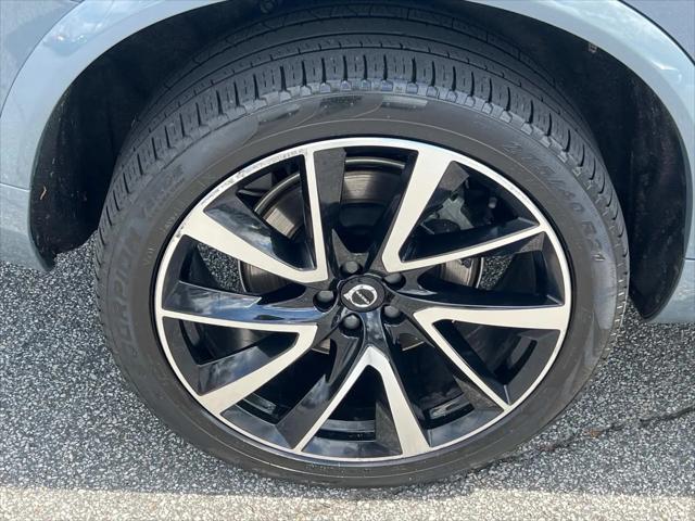 used 2022 Volvo XC90 Recharge Plug-In Hybrid car, priced at $35,992