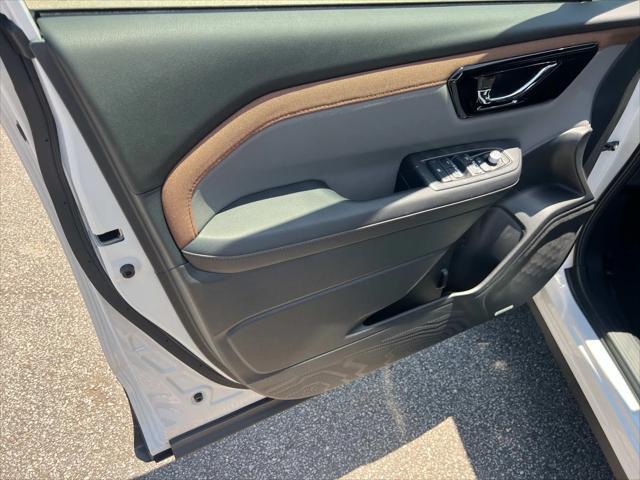 new 2025 Subaru Forester car, priced at $40,264