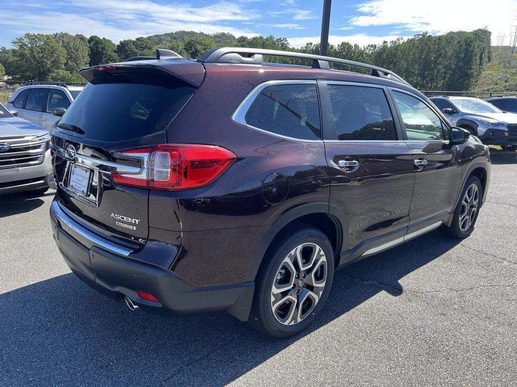 new 2025 Subaru Ascent car, priced at $53,728