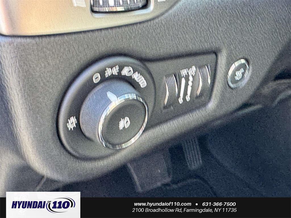 used 2020 Jeep Cherokee car, priced at $17,845