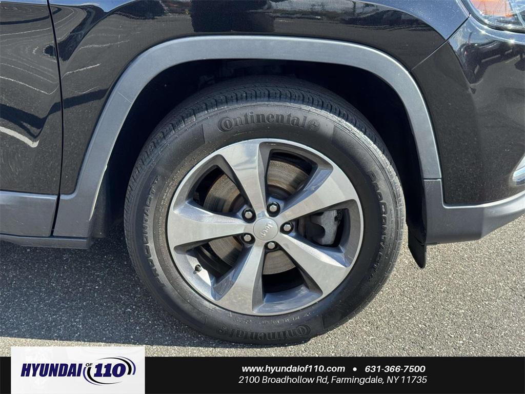 used 2020 Jeep Cherokee car, priced at $17,845