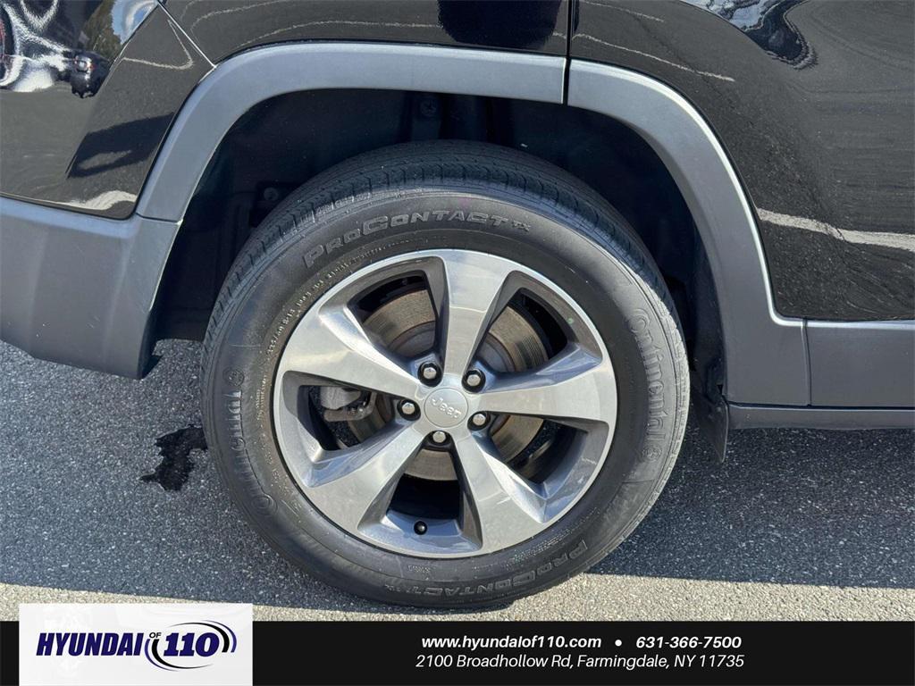 used 2020 Jeep Cherokee car, priced at $17,845