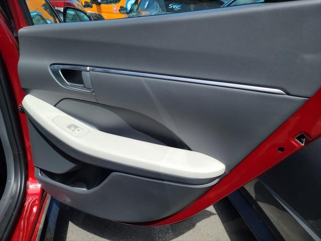 used 2024 Hyundai Sonata Hybrid car, priced at $24,595