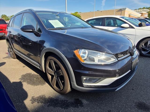 used 2017 Volkswagen Golf Alltrack car, priced at $13,995