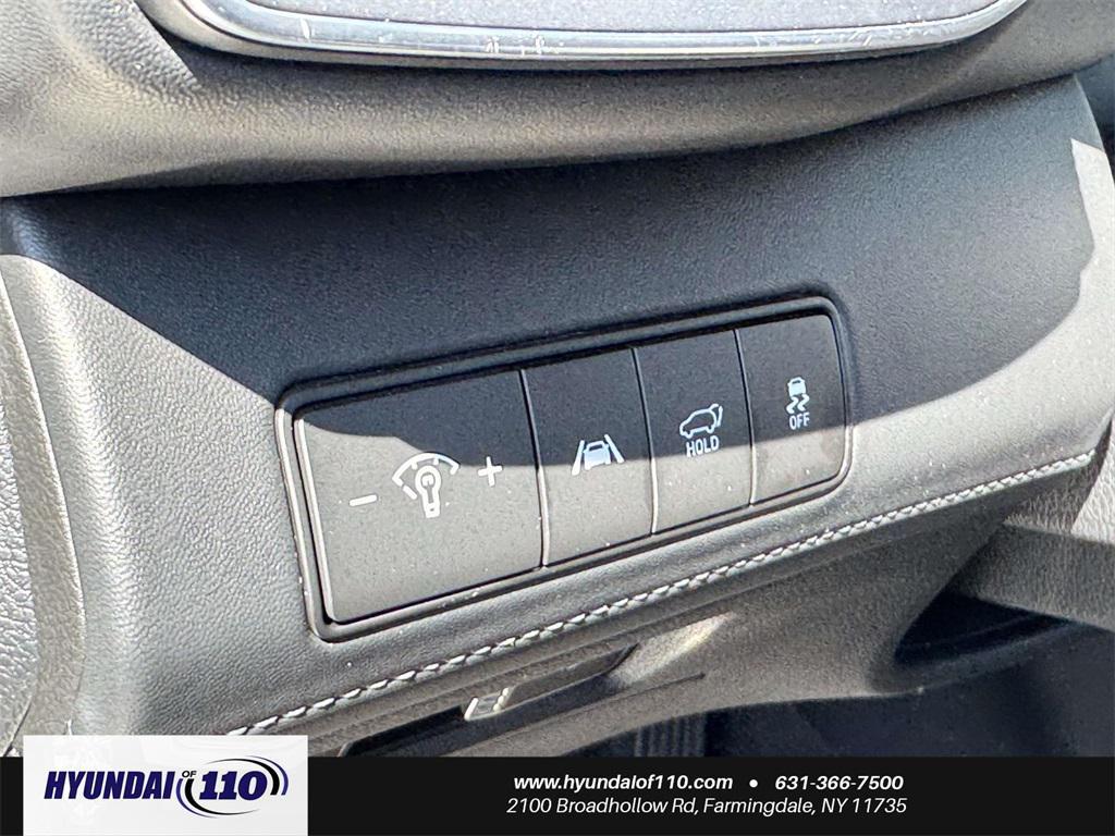 used 2022 Hyundai Santa Fe car, priced at $25,595