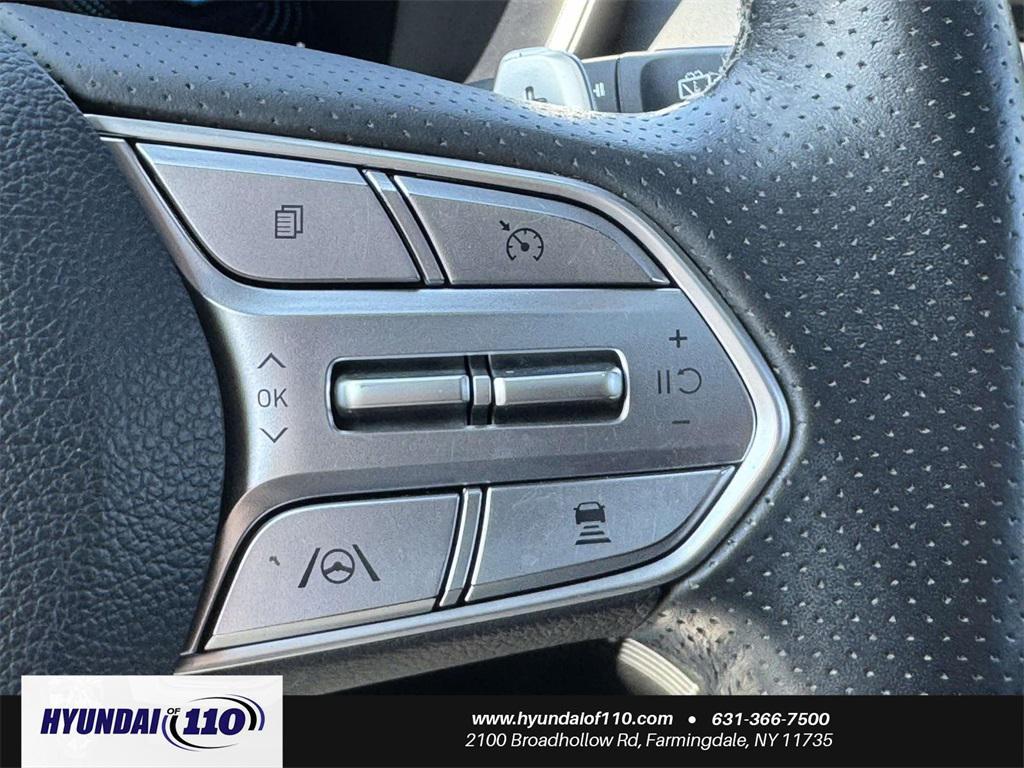 used 2022 Hyundai Santa Fe car, priced at $25,595