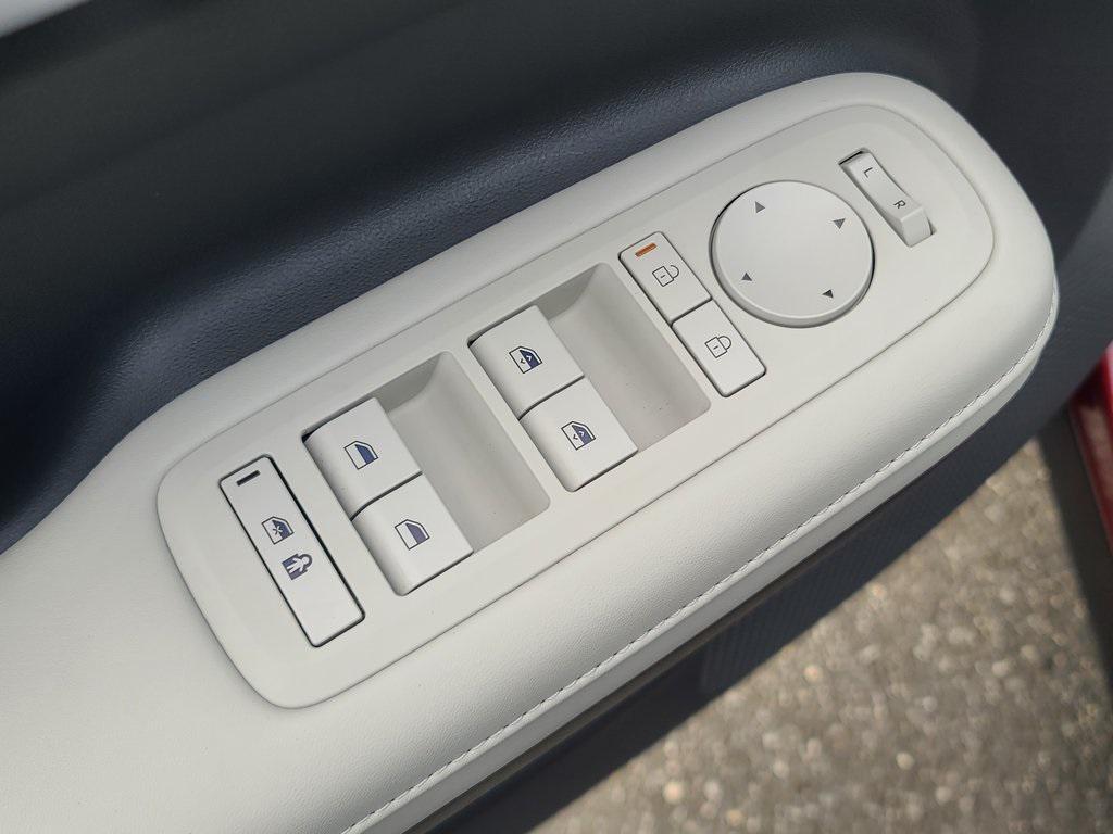 used 2025 Hyundai Santa Fe car, priced at $34,459
