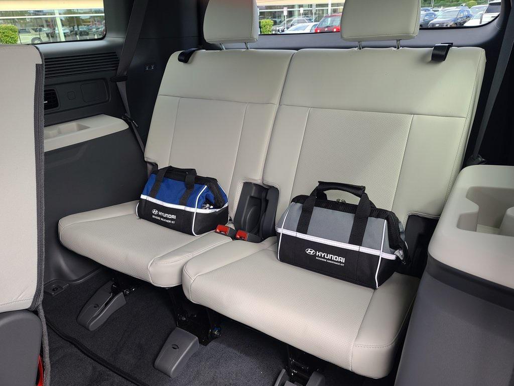 used 2025 Hyundai Santa Fe car, priced at $34,459