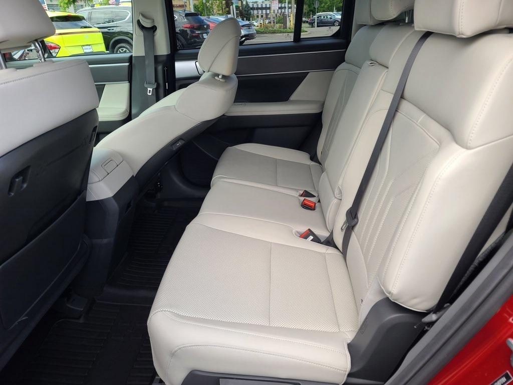 used 2025 Hyundai Santa Fe car, priced at $34,459