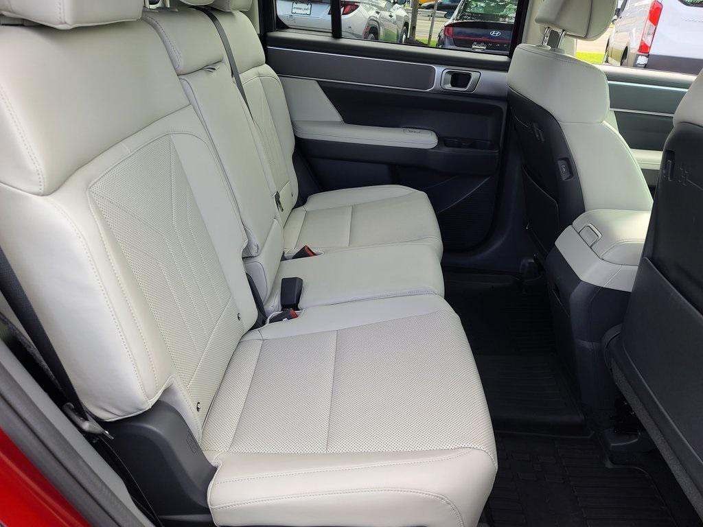 used 2025 Hyundai Santa Fe car, priced at $34,459