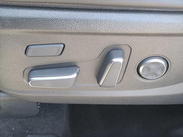 used 2022 Hyundai Santa Fe car, priced at $29,895