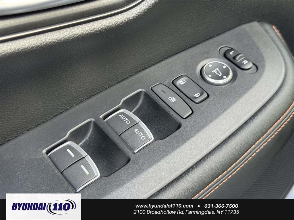 used 2023 Honda HR-V car