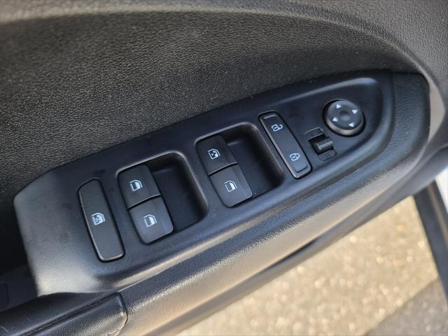 used 2022 Hyundai Venue car, priced at $17,495