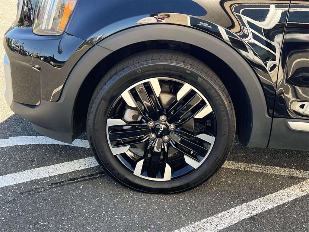 used 2024 Kia Telluride car, priced at $37,495