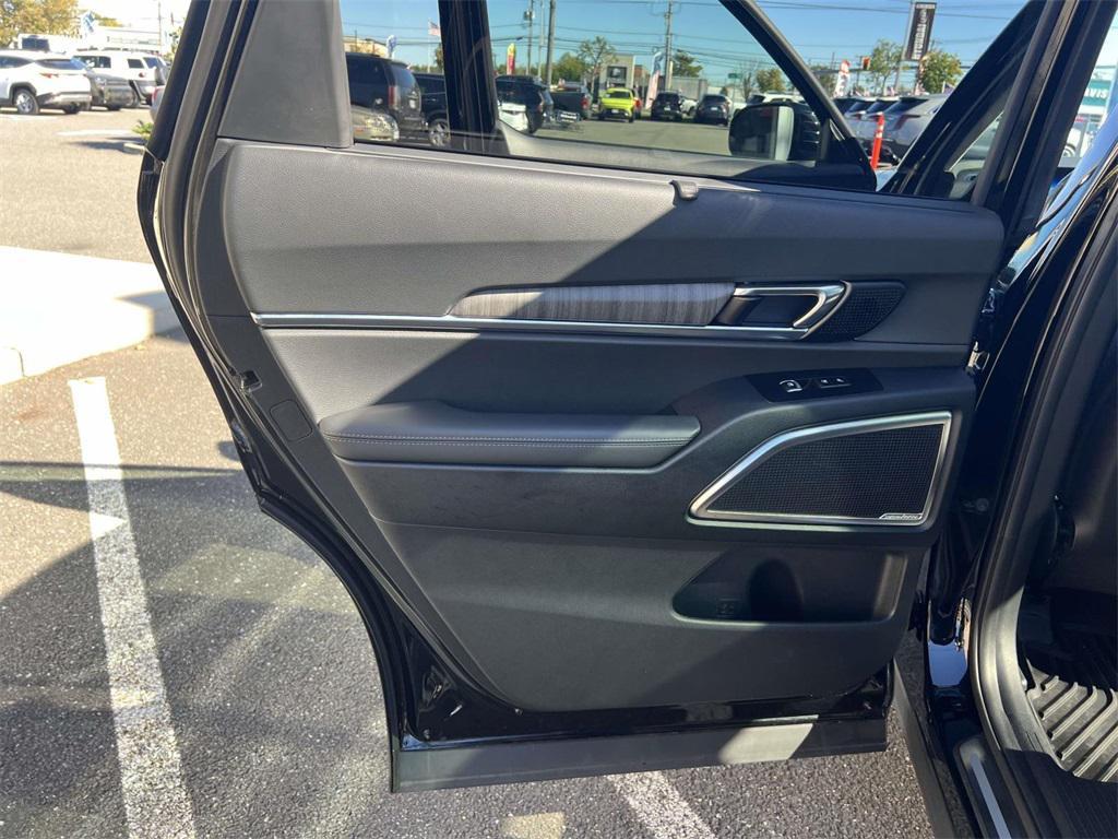 used 2024 Kia Telluride car, priced at $37,495