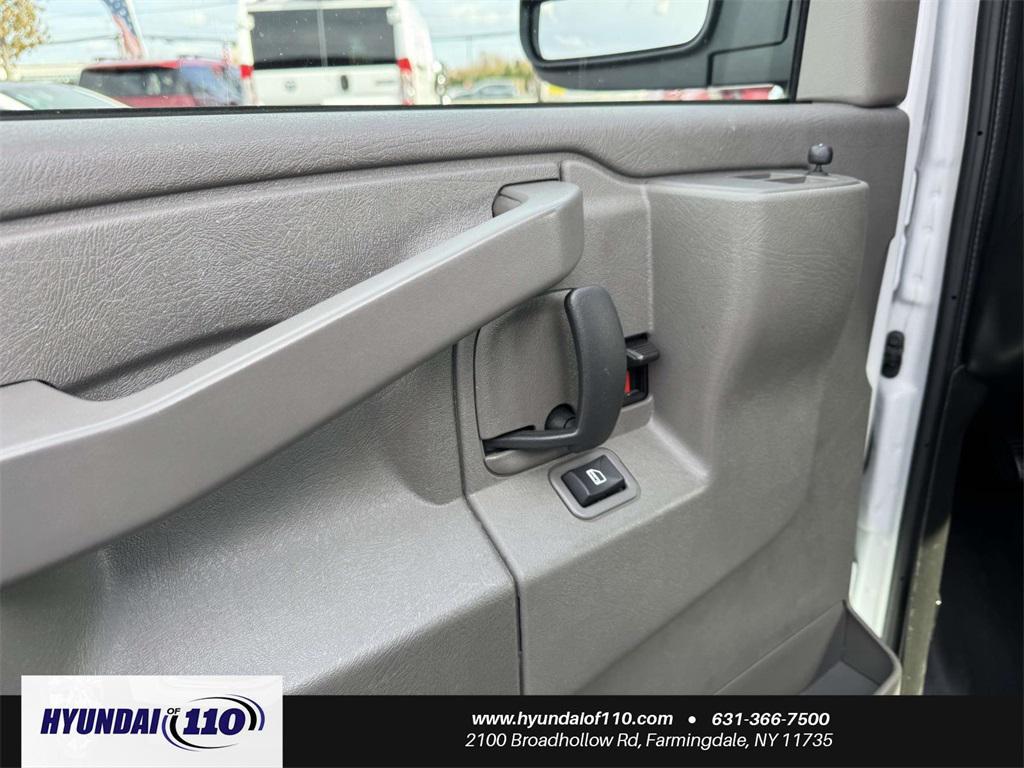 used 2024 Chevrolet Express 2500 car