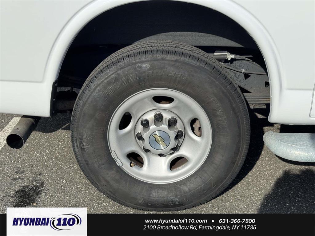 used 2024 Chevrolet Express 2500 car