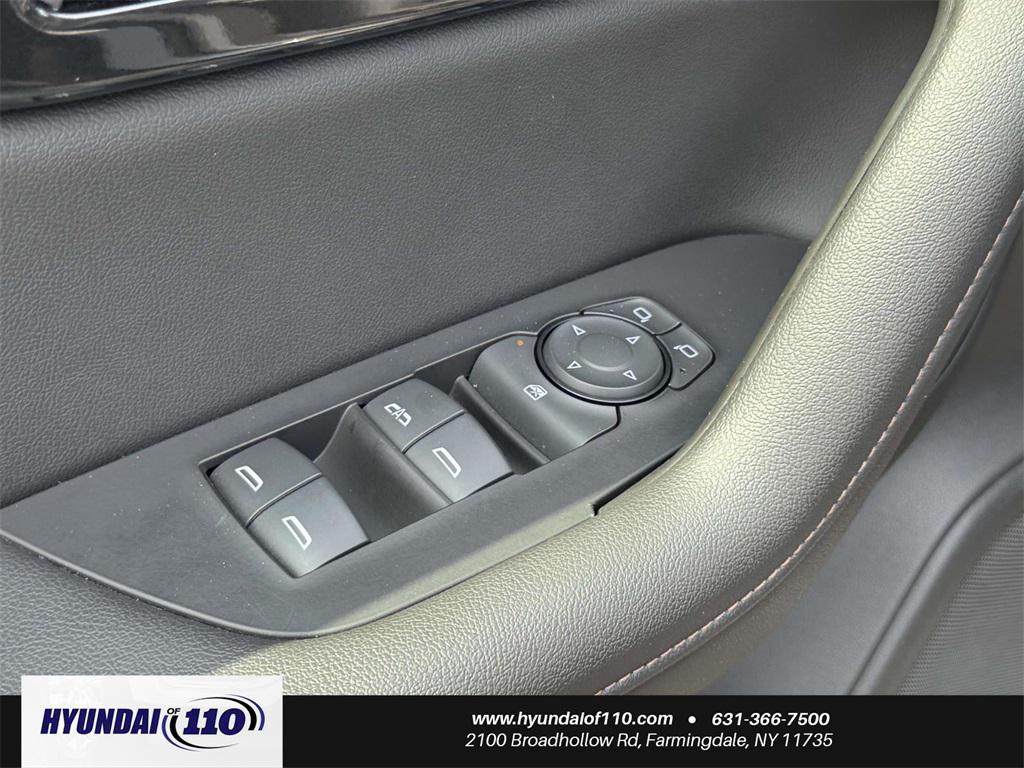 used 2022 Chevrolet Blazer car, priced at $28,595