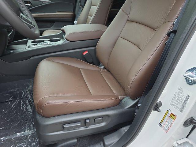 new 2025 Honda Ridgeline car, priced at $42,385
