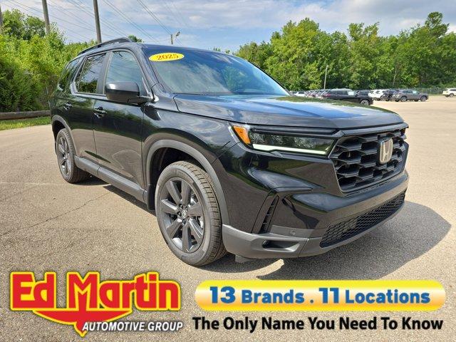 new 2025 Honda Pilot car, priced at $41,995