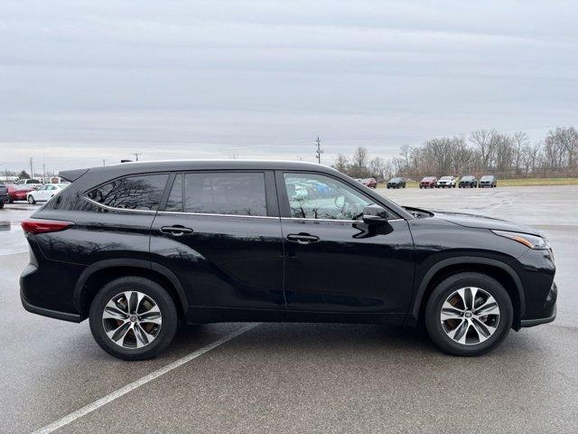 used 2023 Toyota Highlander car, priced at $36,218