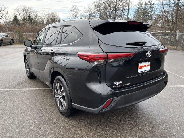 used 2023 Toyota Highlander car, priced at $36,218