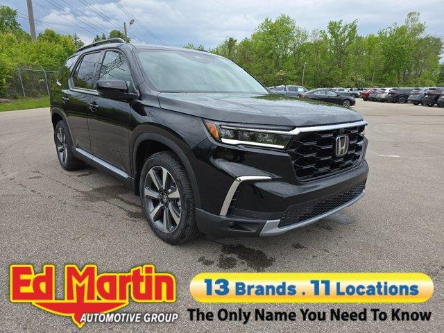 new 2025 Honda Pilot car, priced at $51,530