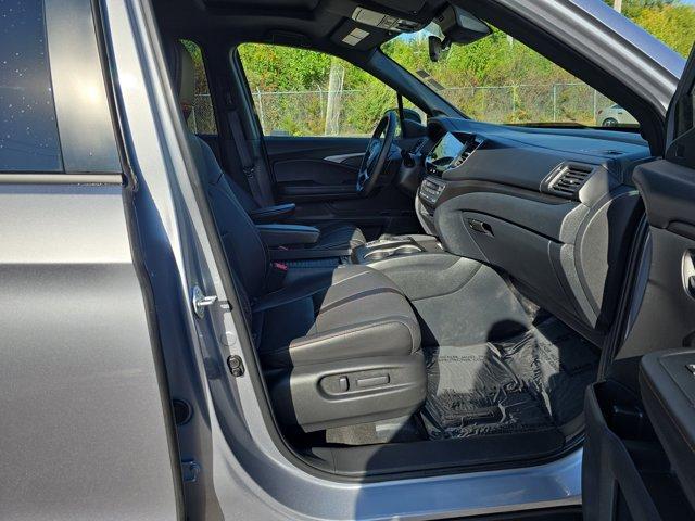used 2022 Honda Passport car, priced at $33,500