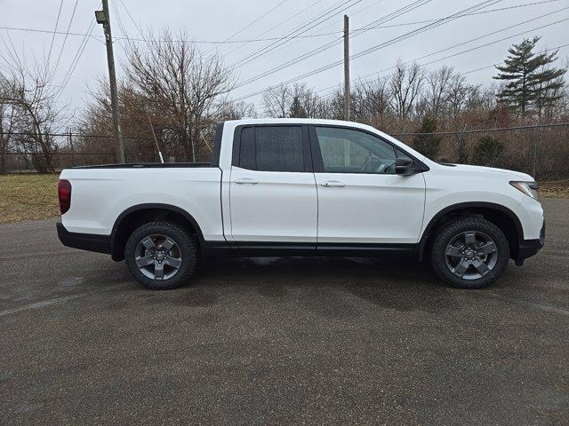 new 2025 Honda Ridgeline car, priced at $45,285