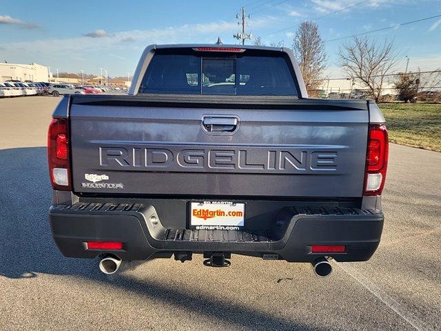 new 2025 Honda Ridgeline car, priced at $42,875